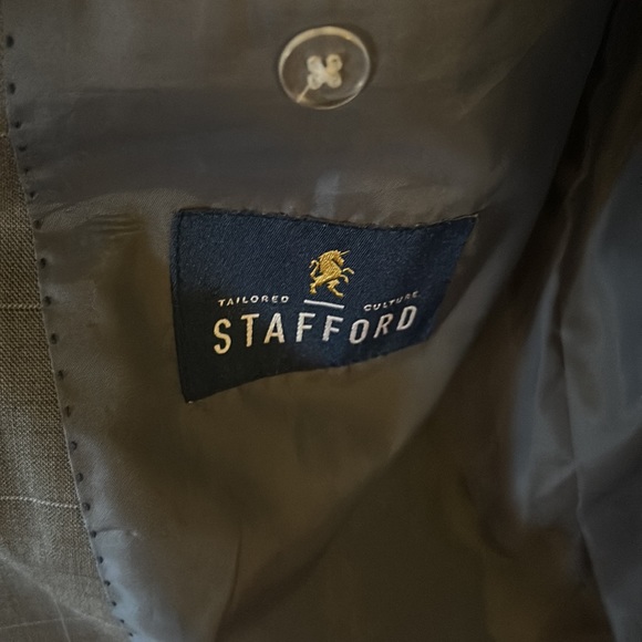 Men’s grey checkered suit, 46T, pants 36W/32L - Picture 4 of 4